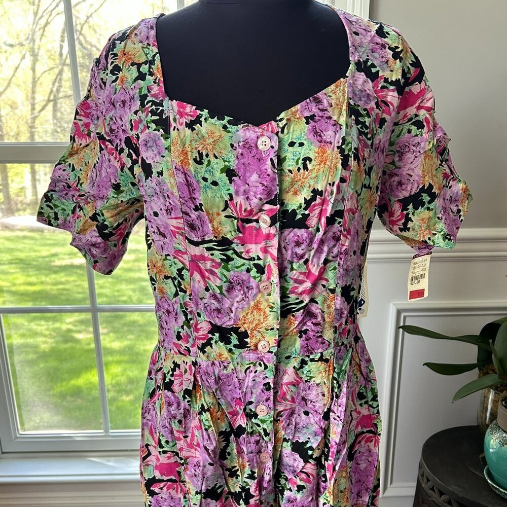 Vintage Floral Summer Romper ~ Women's Large